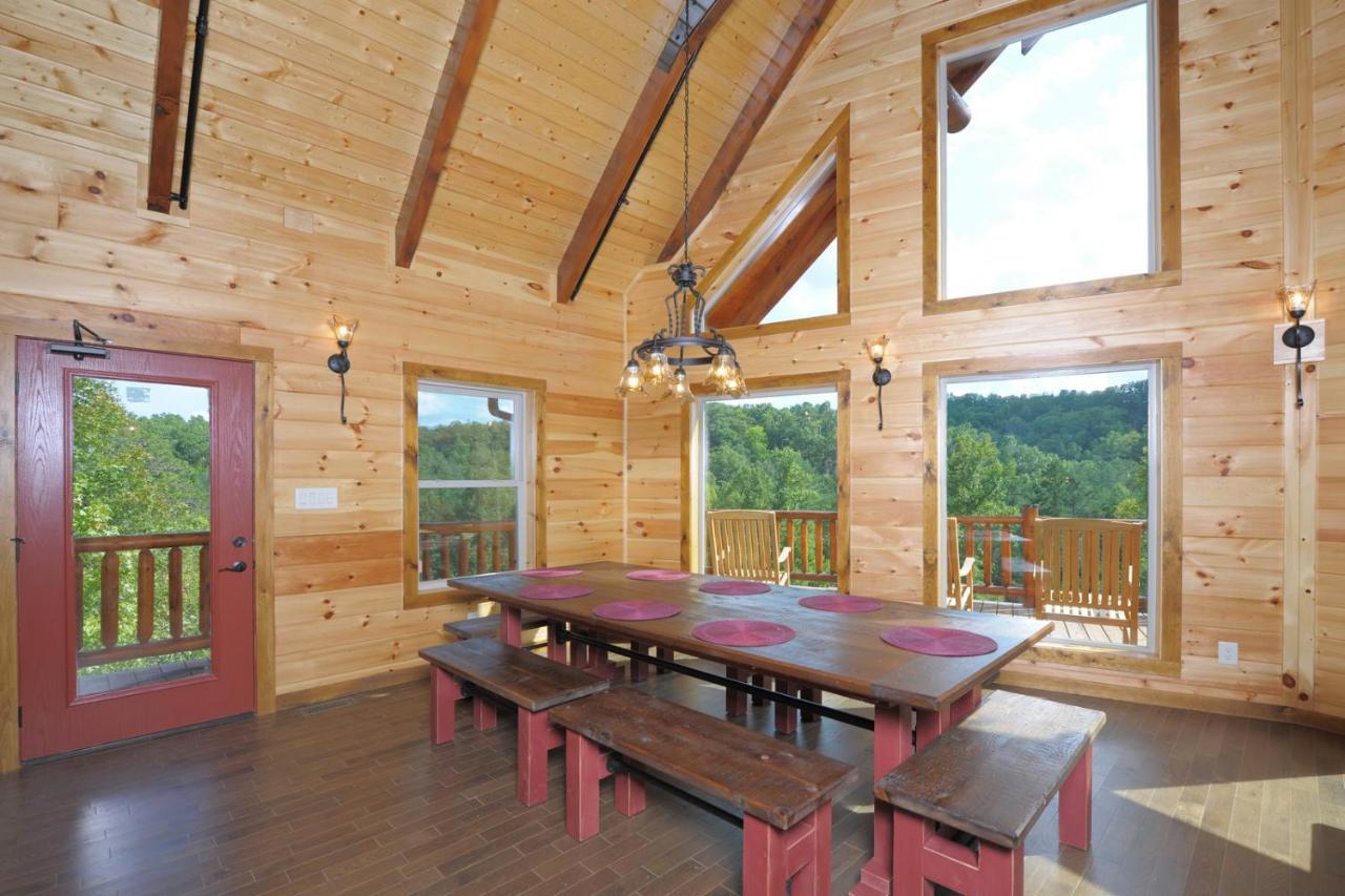 Ridge View Lodge Nature And Mountain View - Hot Tub - Firepit - Yard - Games Gatlinburg Exterior foto