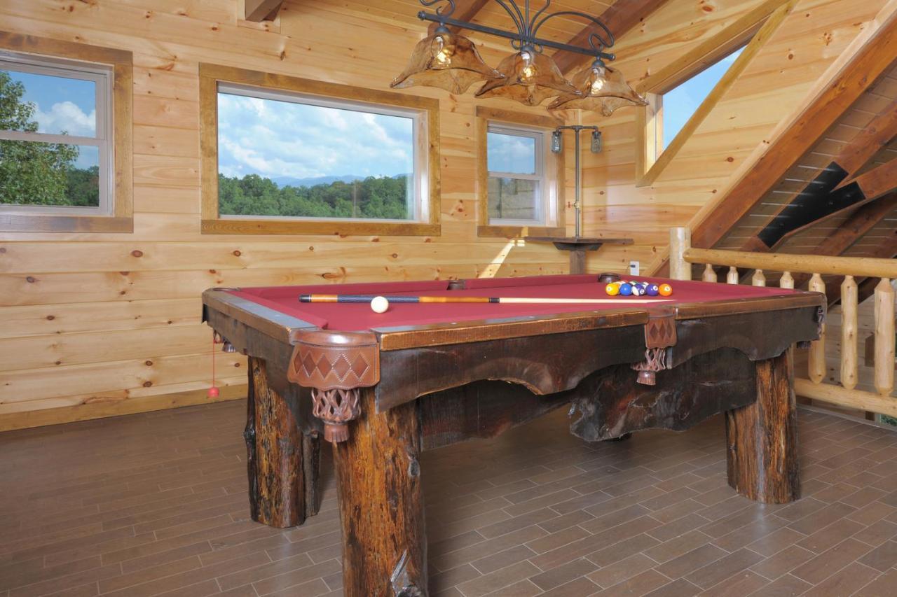 Ridge View Lodge Nature And Mountain View - Hot Tub - Firepit - Yard - Games Gatlinburg Exterior foto