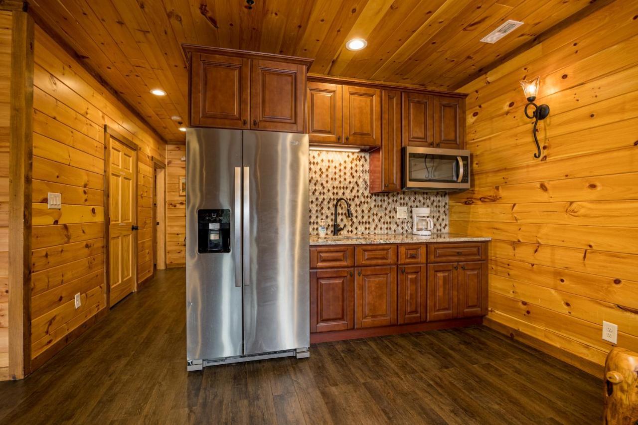 Ridge View Lodge Nature And Mountain View - Hot Tub - Firepit - Yard - Games Gatlinburg Exterior foto