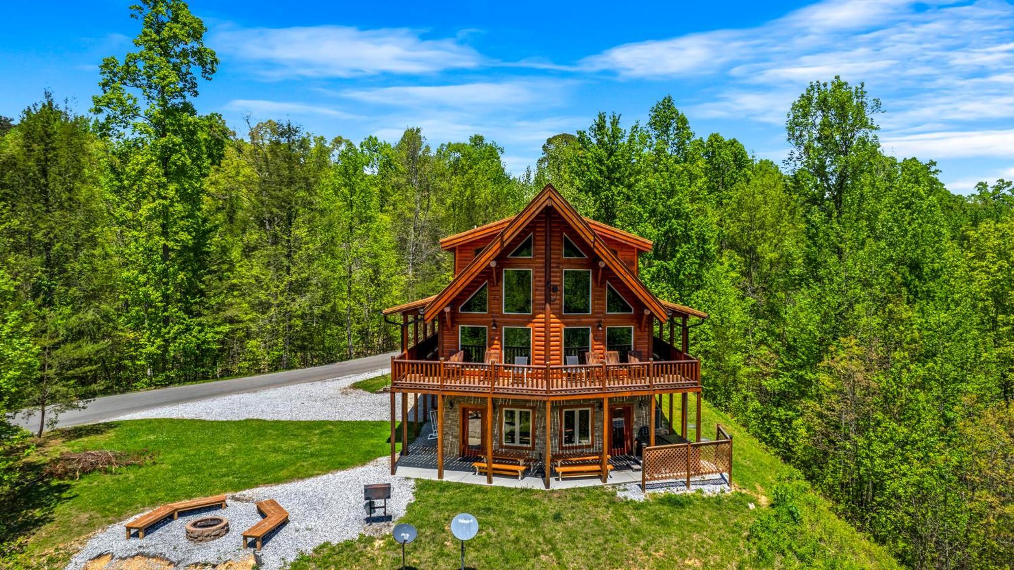 Ridge View Lodge Nature And Mountain View - Hot Tub - Firepit - Yard - Games Gatlinburg Exterior foto
